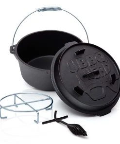 Null BBQ-Nerd© Dutch Oven "Professional" 4,2L Mit Ständer | Bereits Eingebrannt | Gusseisen Feuertopf Mit Deckel Und Integr. Bratpfanne und Deckelheber