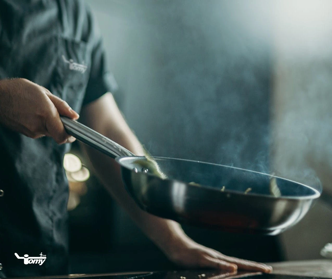 Null Tomy Antihaft-Bratpfanne Aus Edelstahl Mit Gekapseltem Alu 3,6 Liter 280 X H 50 Mm Für Alle Herdtypen – Bild 6
